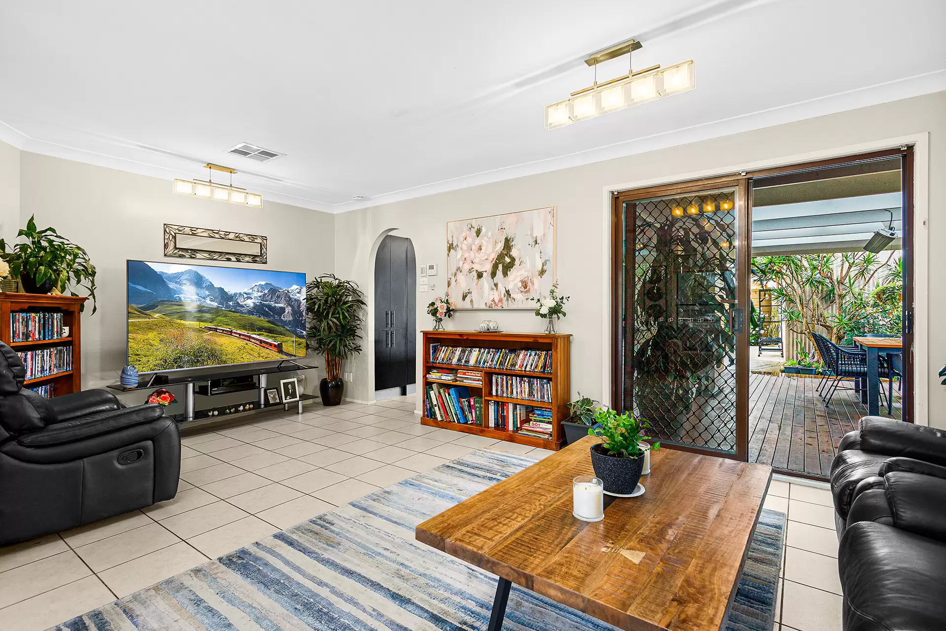 4 Coachwood Drive, Albion Park Rail Sold by Laurence Morgan Real Estate - image 5