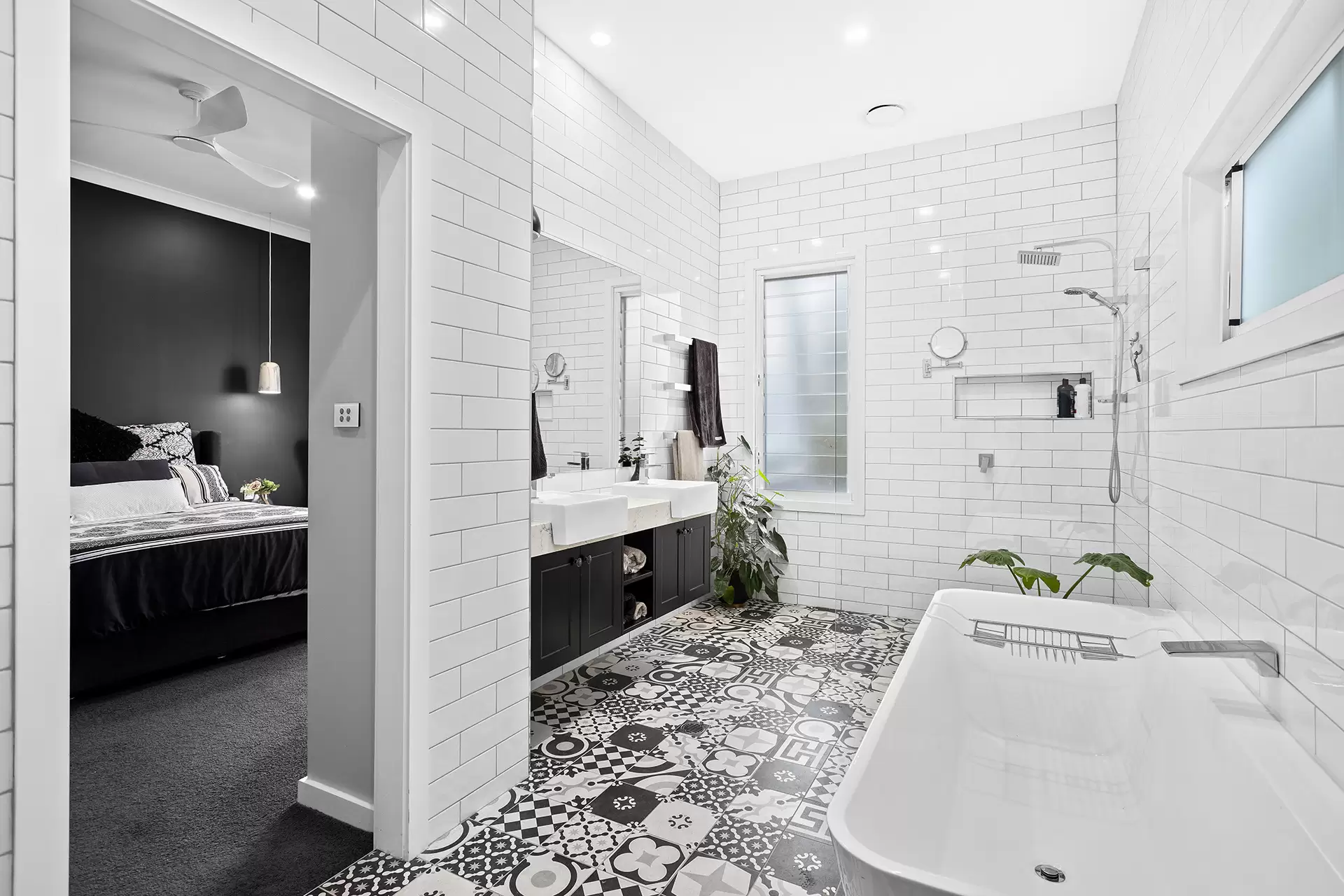 38 Russell Street, Woonona Sold by Laurence Morgan Real Estate - image 4
