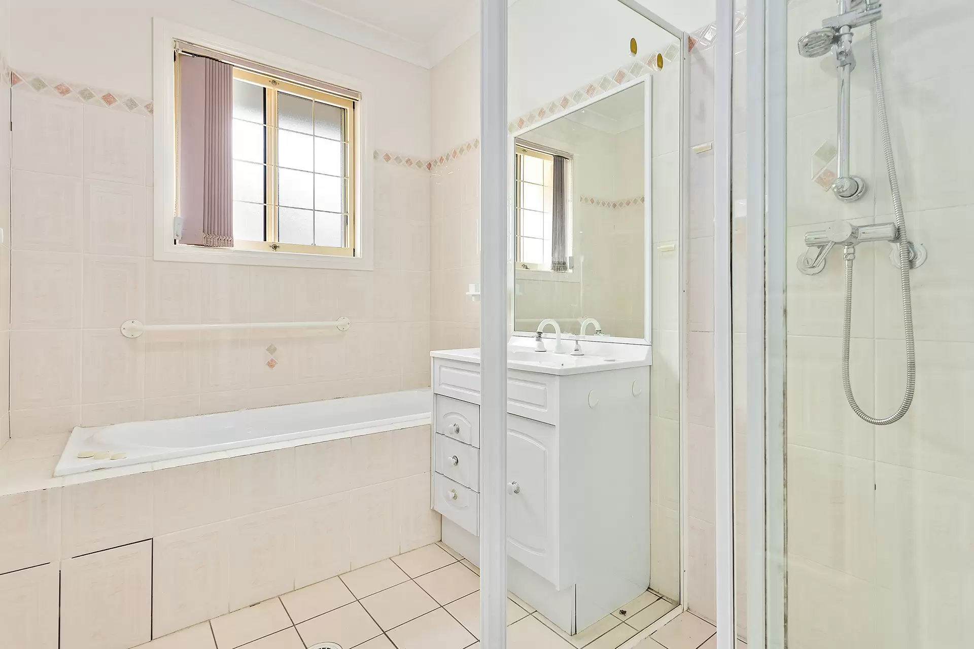 3/76 Meadow Street, Tarrawanna Sold by Laurence Morgan Real Estate - image 4