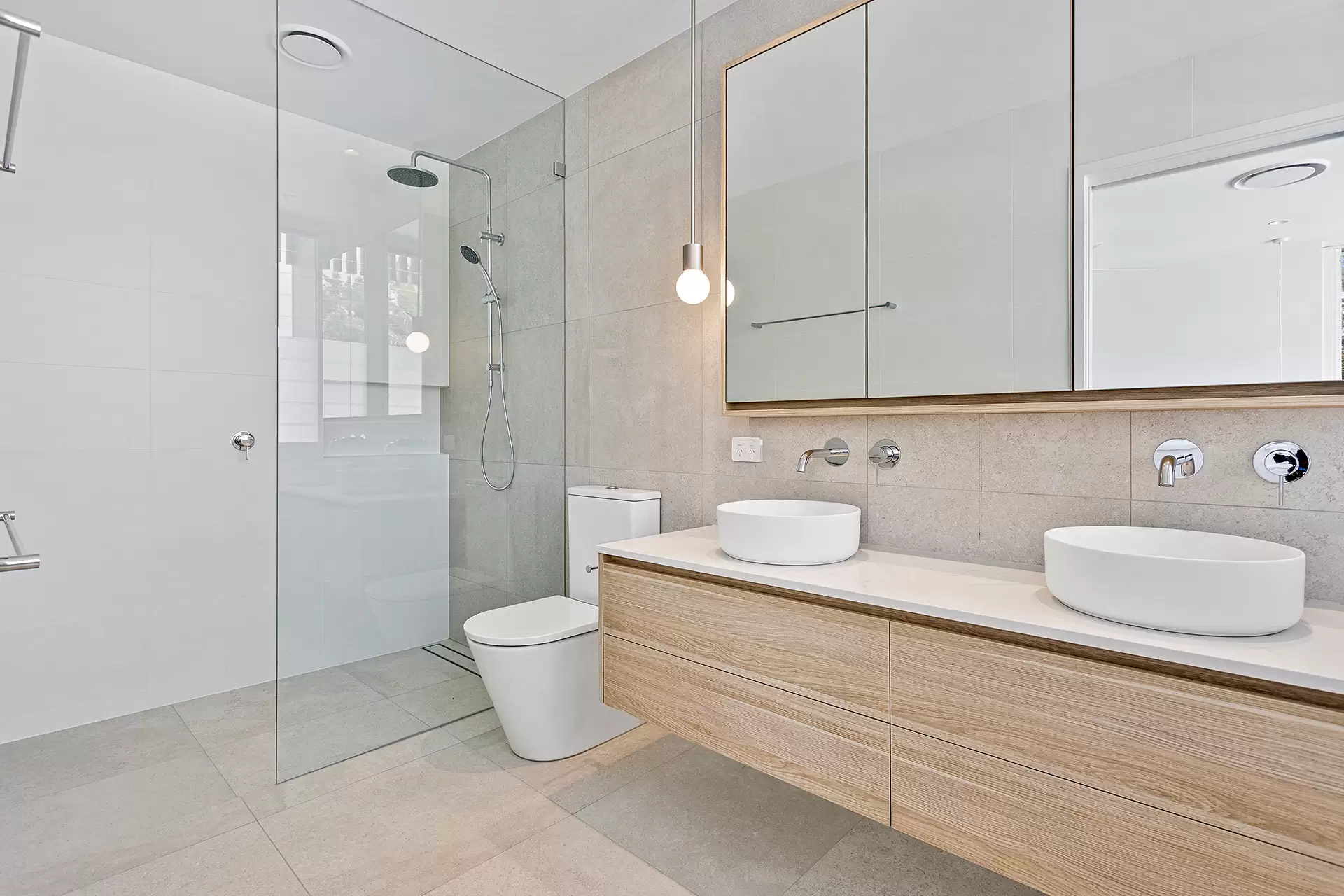 12A Adams Parade, Woonona Sold by Laurence Morgan Real Estate - image 8