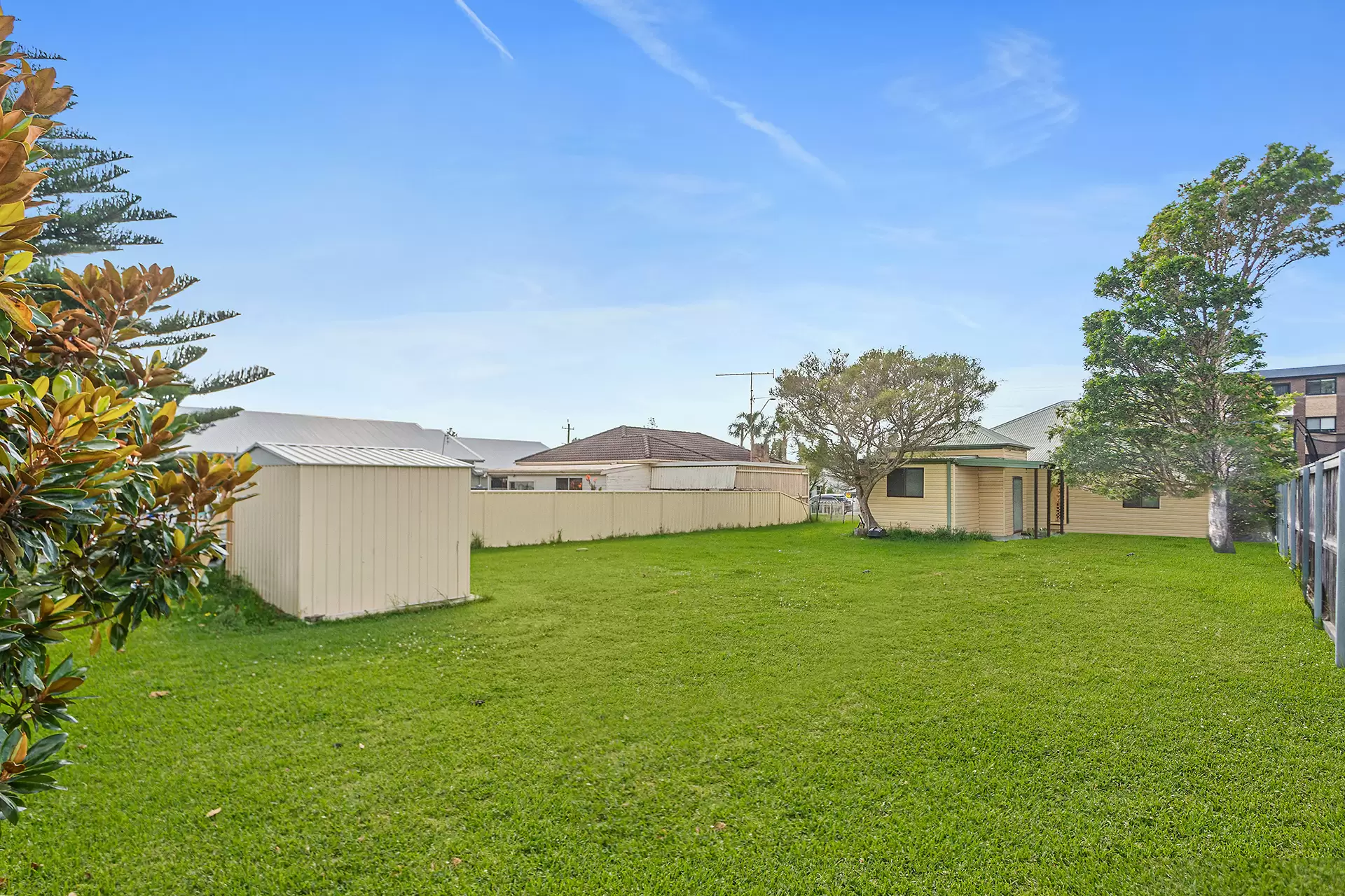 202 Lawrence Hargrave Drive, Thirroul Sold by Laurence Morgan Real Estate - image 4