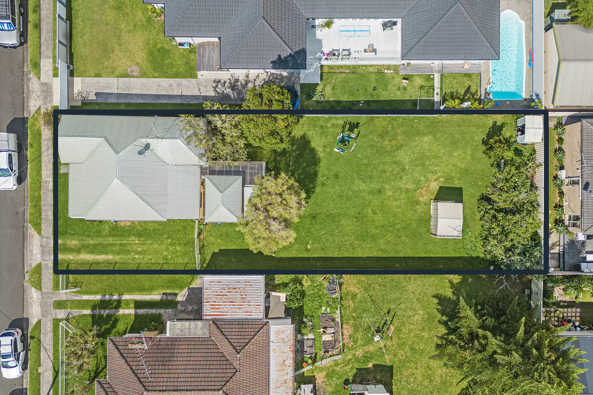 202 Lawrence Hargrave Drive, Thirroul Sold by Laurence Morgan Real Estate - image 5