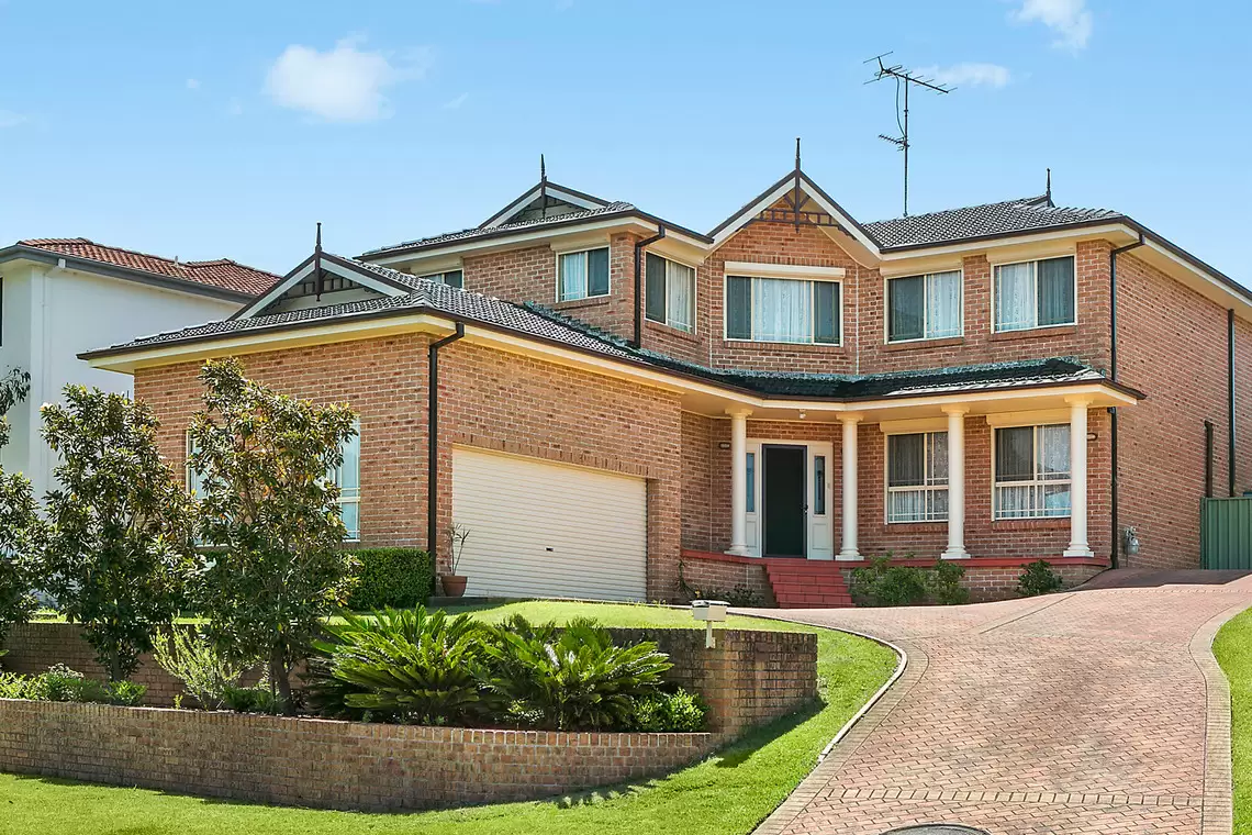 6 Seabreeze Place, Thirroul Sold by Laurence Morgan Real Estate - image 1