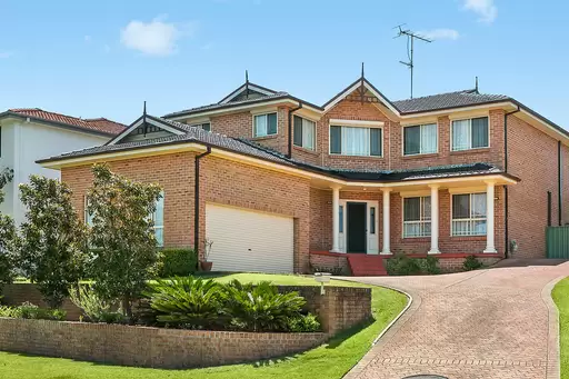 6 Seabreeze Place, Thirroul Sold by Laurence Morgan Real Estate