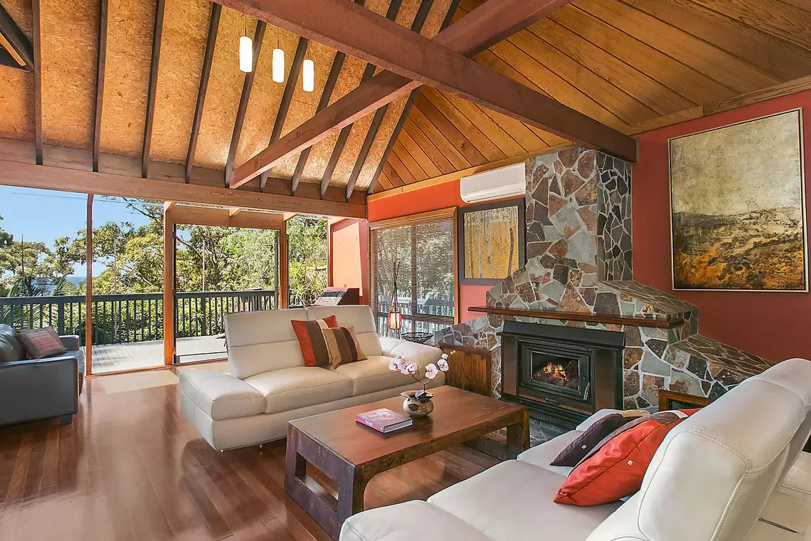 28 Armagh Parade, Thirroul Sold by Laurence Morgan Real Estate - image 4