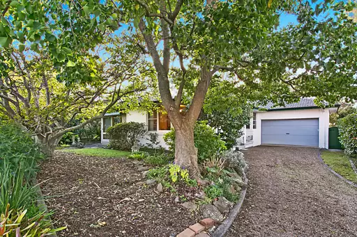 8 Bowman Close, Frenchs Forest Sold by Laurence Morgan Real Estate