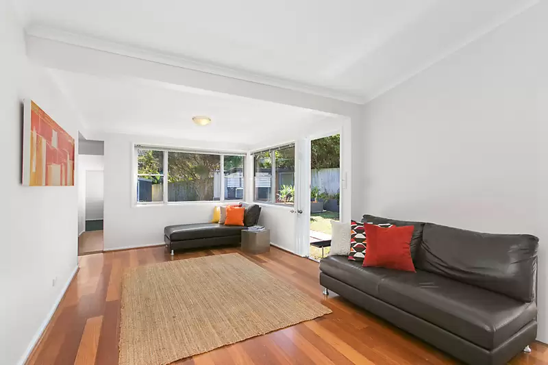 174 Lawrence Hargrave Drive, Thirroul Sold by Laurence Morgan Real Estate - image 4