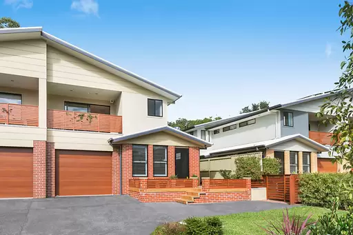 2/2c Nicholson Road, Woonona Sold by Laurence Morgan Real Estate