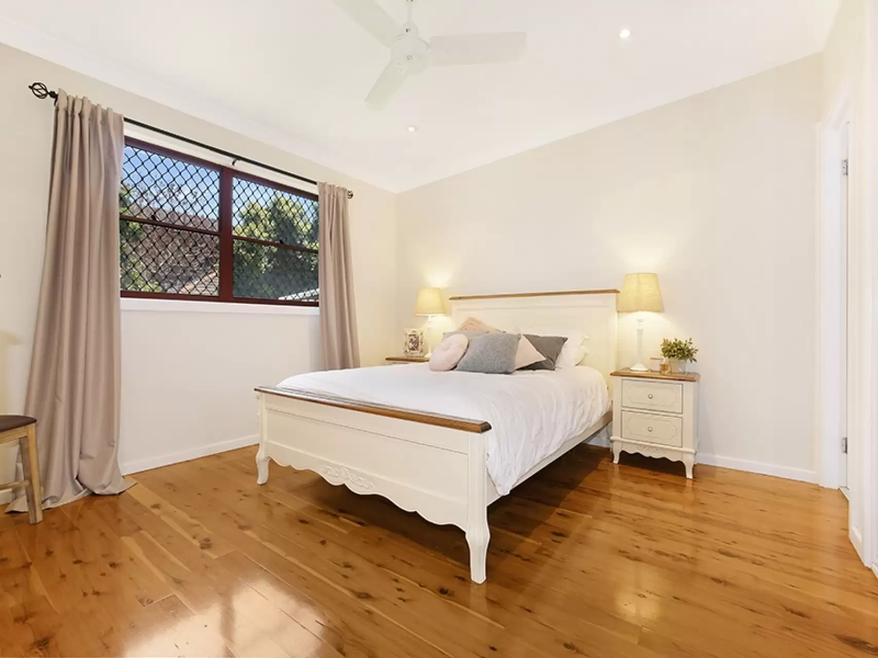 6 Coolgardie Street, East Corrimal Sold by Laurence Morgan Real Estate - image 5