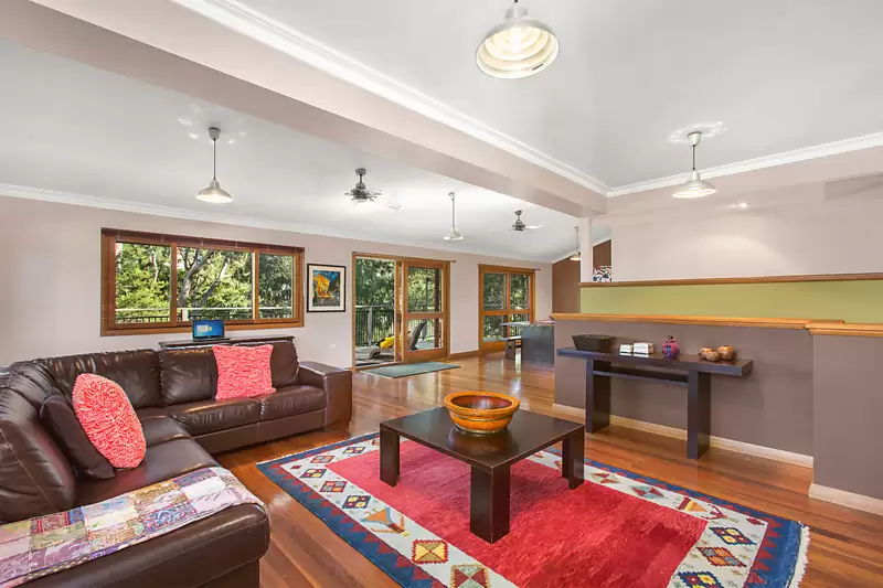 49a Booreea Boulevard, Cordeaux Heights Sold by Laurence Morgan Real Estate - image 2
