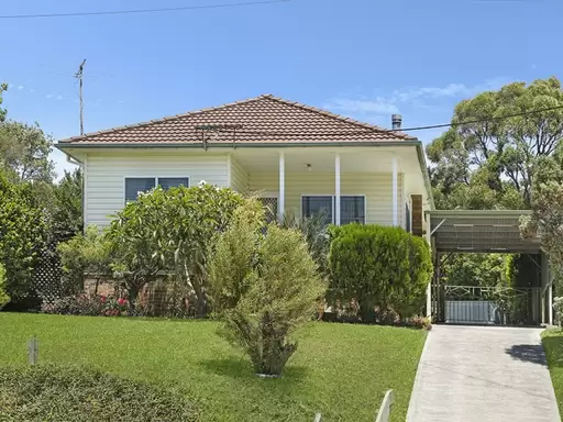 43 Cabbage Tree Lane, Fairy Meadow Sold by Laurence Morgan Real Estate