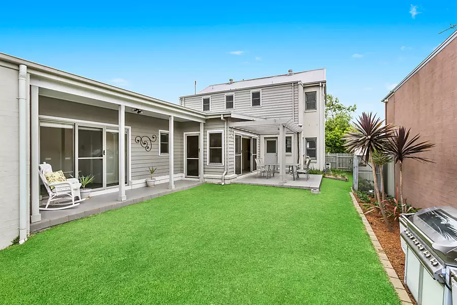 15 Broughton Avenue, Tullimbar Sold by Laurence Morgan Real Estate - image 5