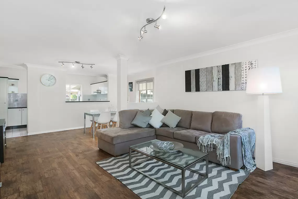 9/58 Thalassa Avenue, East Corrimal Sold by Laurence Morgan Real Estate - image 3