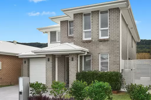 10 Samuel Close, Thirroul Sold by Laurence Morgan Real Estate