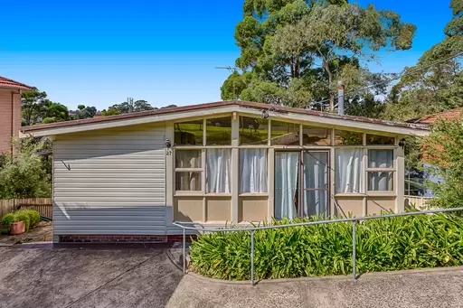 27 Iris Avenue, Coniston Sold by Laurence Morgan Real Estate
