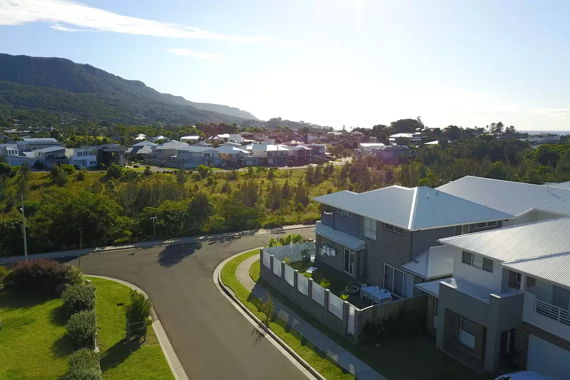 22 Panmills Drive, Bulli Sold by Laurence Morgan Real Estate - image 3