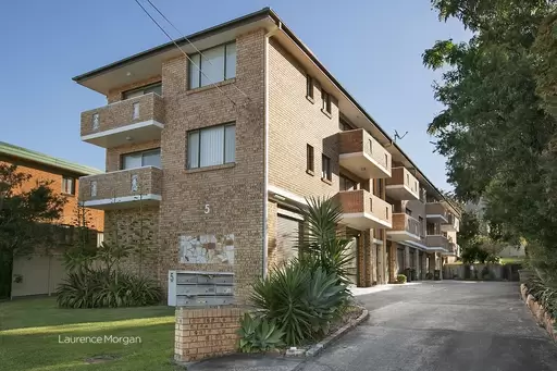 6/5 Underwood Street, Corrimal Sold by Laurence Morgan Real Estate