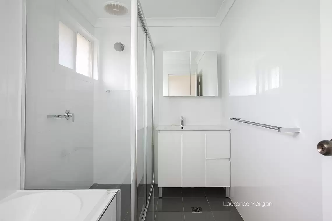 2/58 Elliotts Road, Fairy Meadow Sold by Laurence Morgan Real Estate - image 5