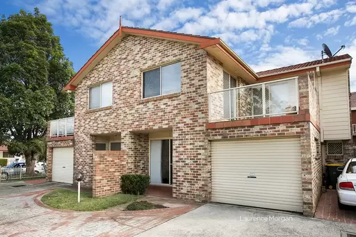 2/58 Elliotts Road, Fairy Meadow Sold by Laurence Morgan Real Estate