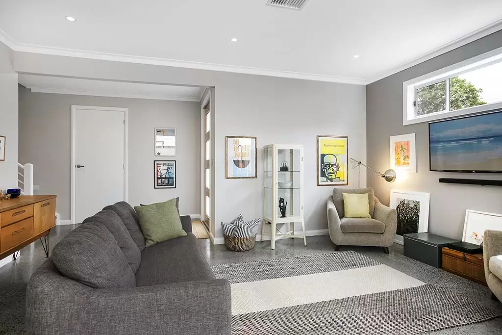 1/393 Lawrence Hargrave Drive, Thirroul Sold by Laurence Morgan Real Estate - image 5