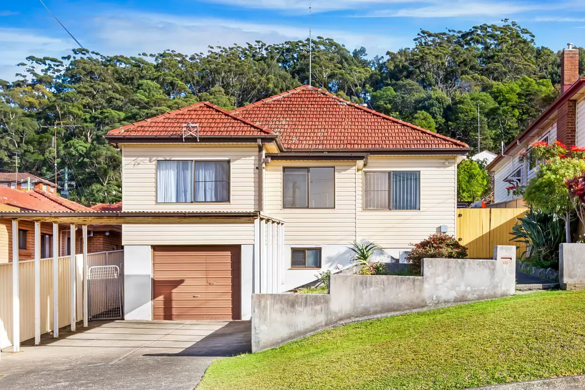 66 McKenzie Avenue, Wollongong Sold by Laurence Morgan Real Estate - image 1