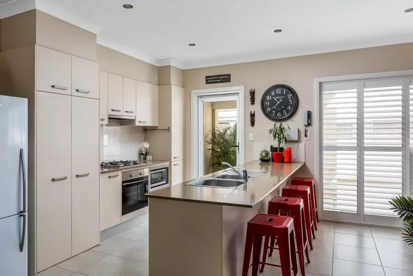 6/5-7 Kirton Road, Bellambi Sold by Laurence Morgan Real Estate - image 2