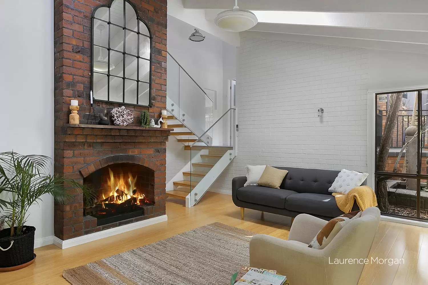 21 Shoobert Crescent, Keiraville Sold by Laurence Morgan Real Estate - image 2