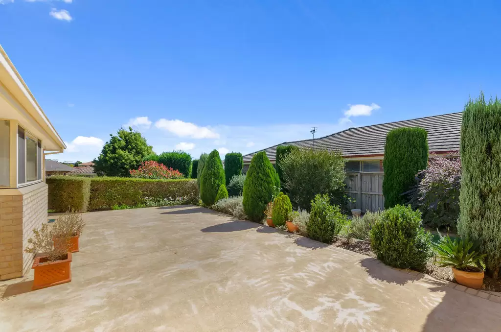 16 Caley Street, Bowral Sold by Laurence Morgan Real Estate - image 2