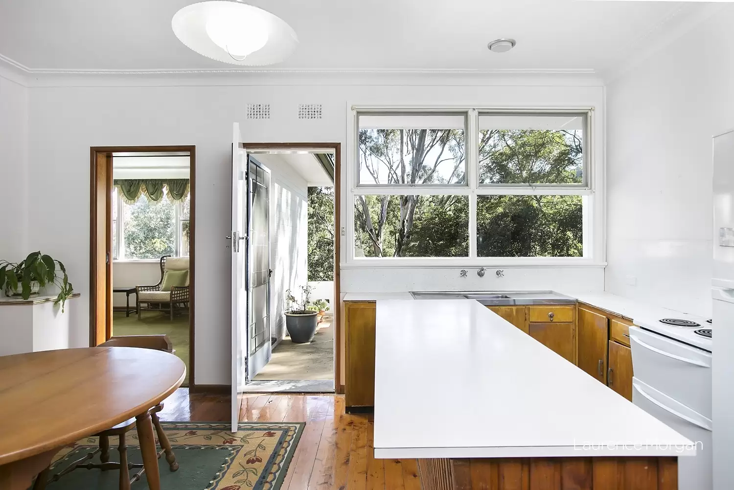29 Brentwood Avenue, Figtree Sold by Laurence Morgan Real Estate - image 2