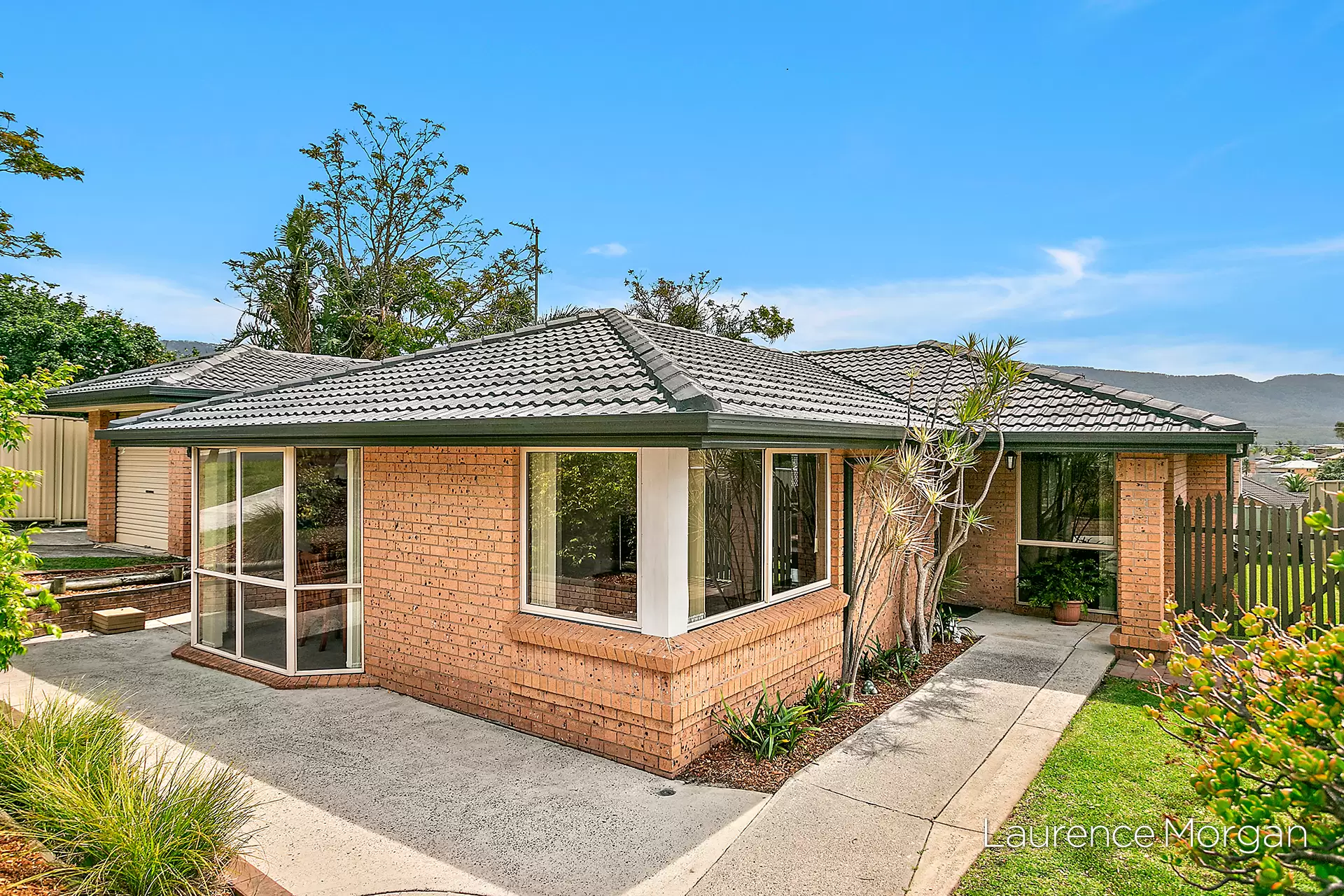 4 Throsby Avenue, Horsley Sold by Laurence Morgan Real Estate - image 1