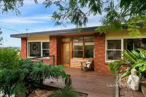 23 Morandoo Avenue, Mount Keira Sold by Laurence Morgan Real Estate