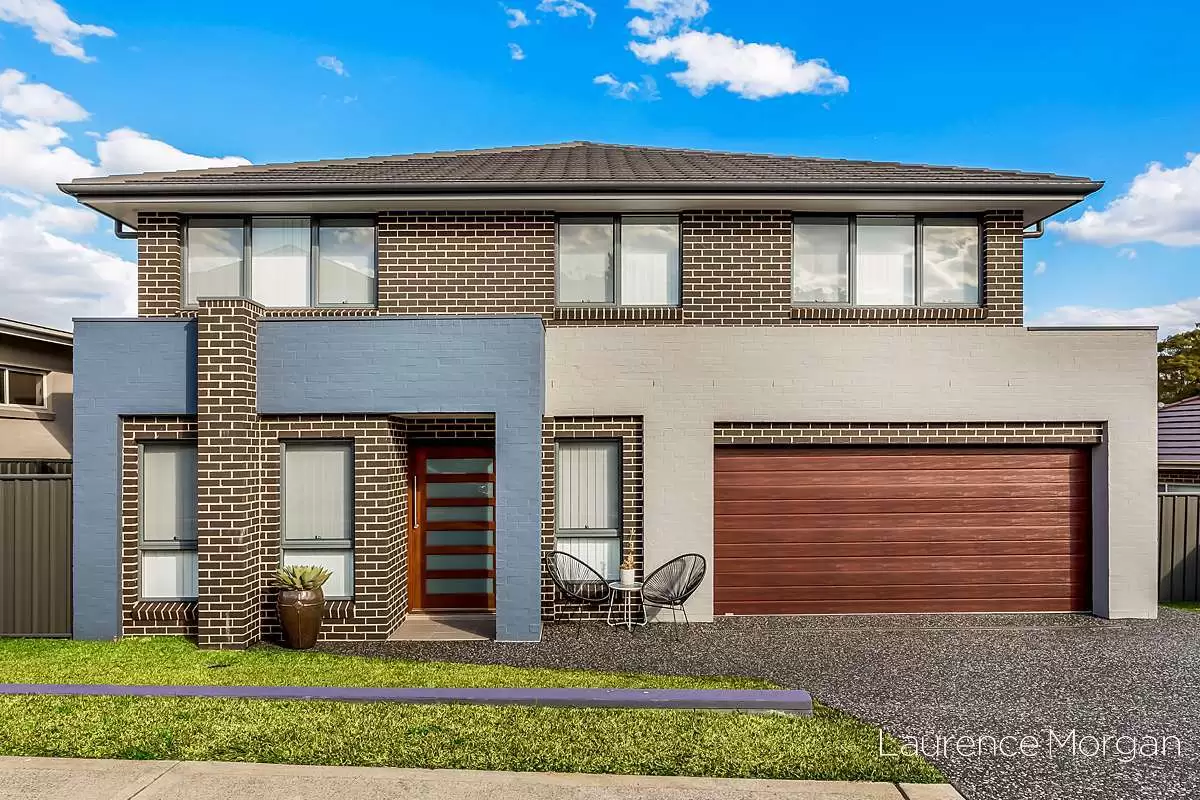 6 Brooks Terrace, Kanahooka Sold by Laurence Morgan Real Estate - image 1