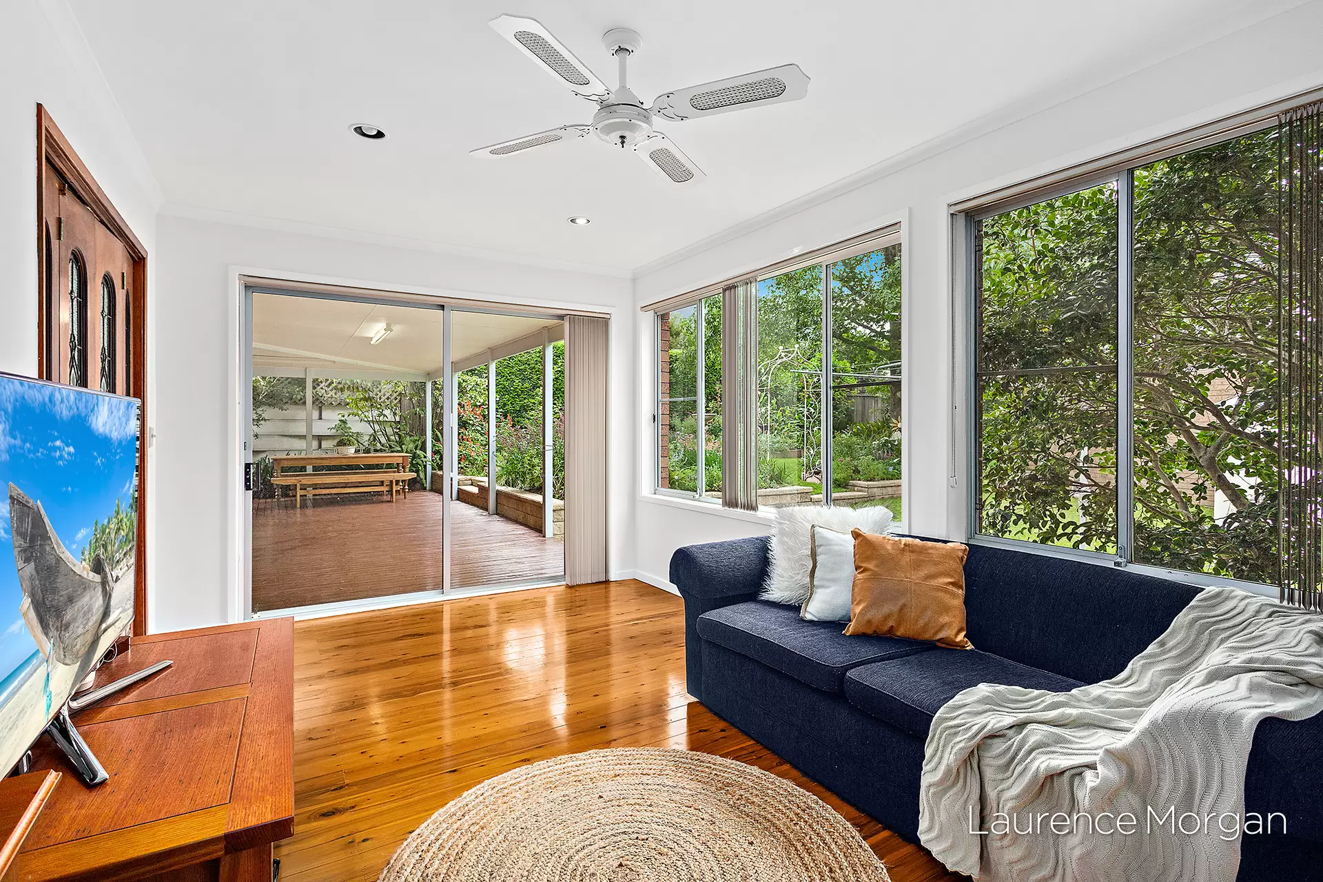 56 Fairloch Avenue, Farmborough Heights Sold by Laurence Morgan Real Estate - image 5