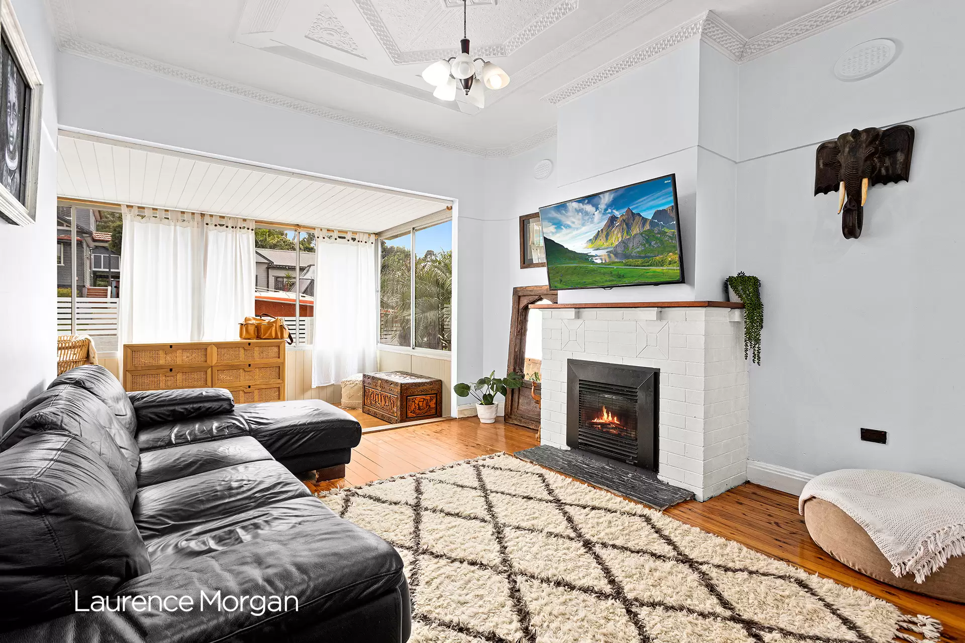 18 Lachlan Street, Thirroul Sold by Laurence Morgan Real Estate - image 3