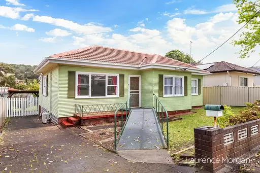 25 Strata Avenue, Barrack Heights Sold by Laurence Morgan Real Estate