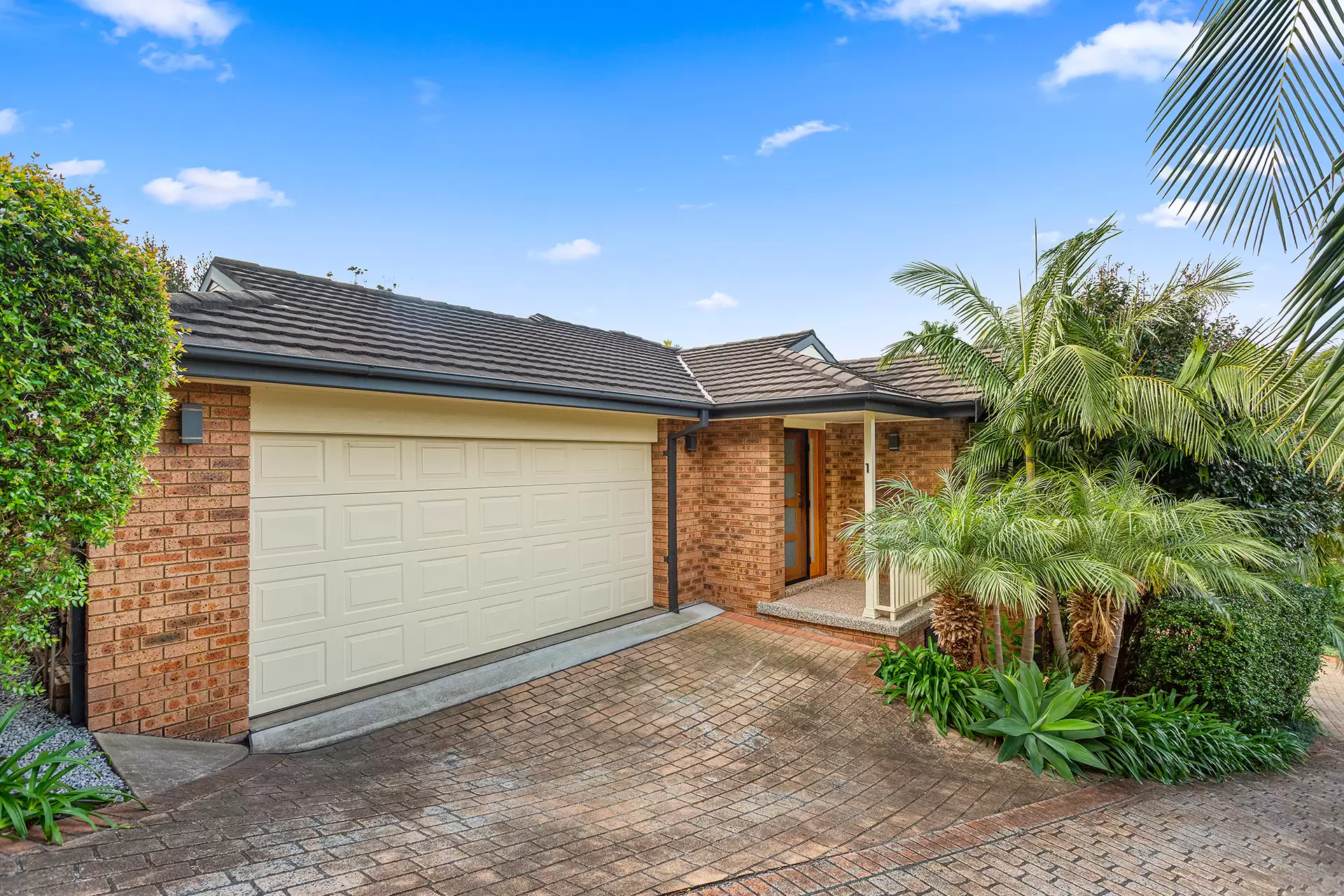 1/21 Parmenter Avenue, Corrimal Sold by Laurence Morgan Real Estate - image 1