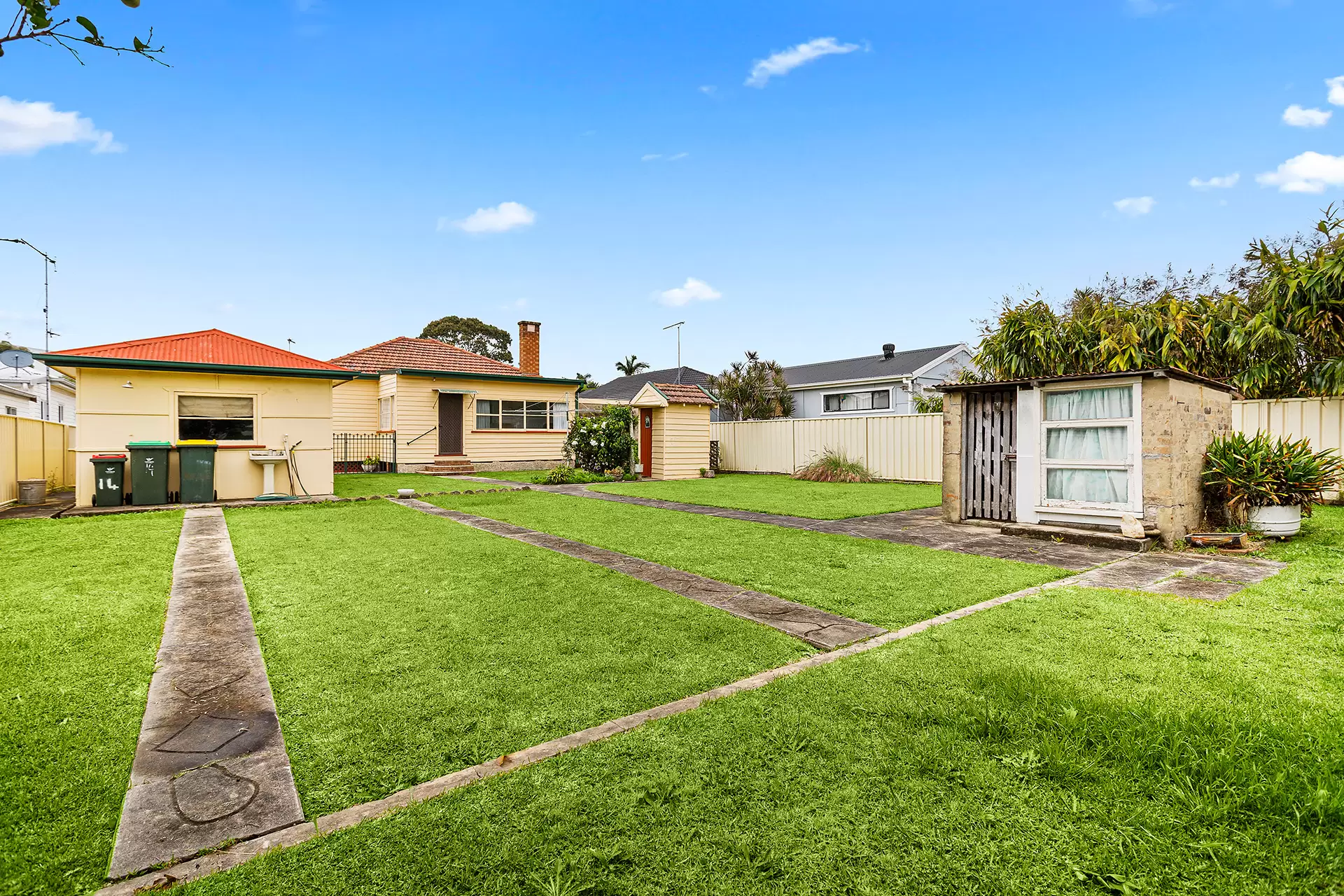 14 Norman Street, Fairy Meadow Sold by Laurence Morgan Real Estate - image 4