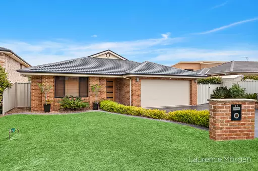 17 Norfolk Crescent, Shell Cove Sold by Laurence Morgan Real Estate