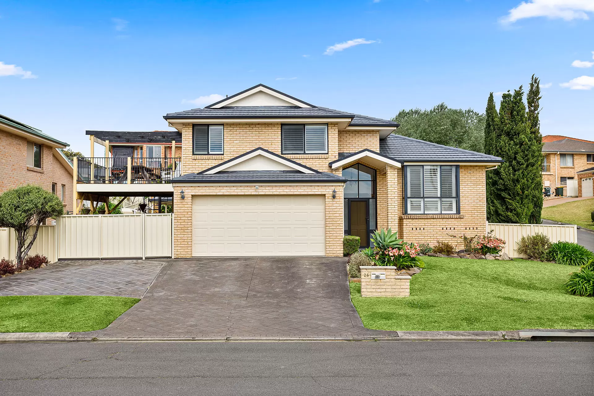 25 Murra Murra Road, Kanahooka Sold by Laurence Morgan Real Estate - image 1