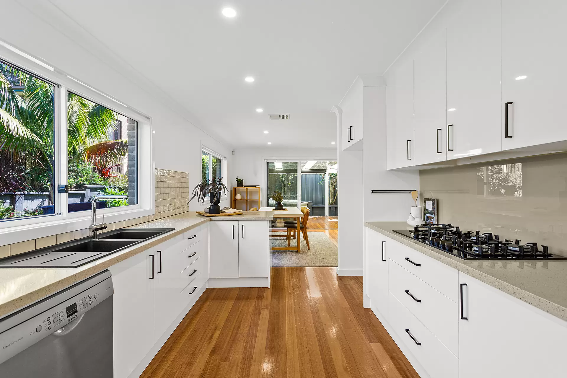 4/27a Lawrence Street, Woonona Sold by Laurence Morgan Real Estate - image 3