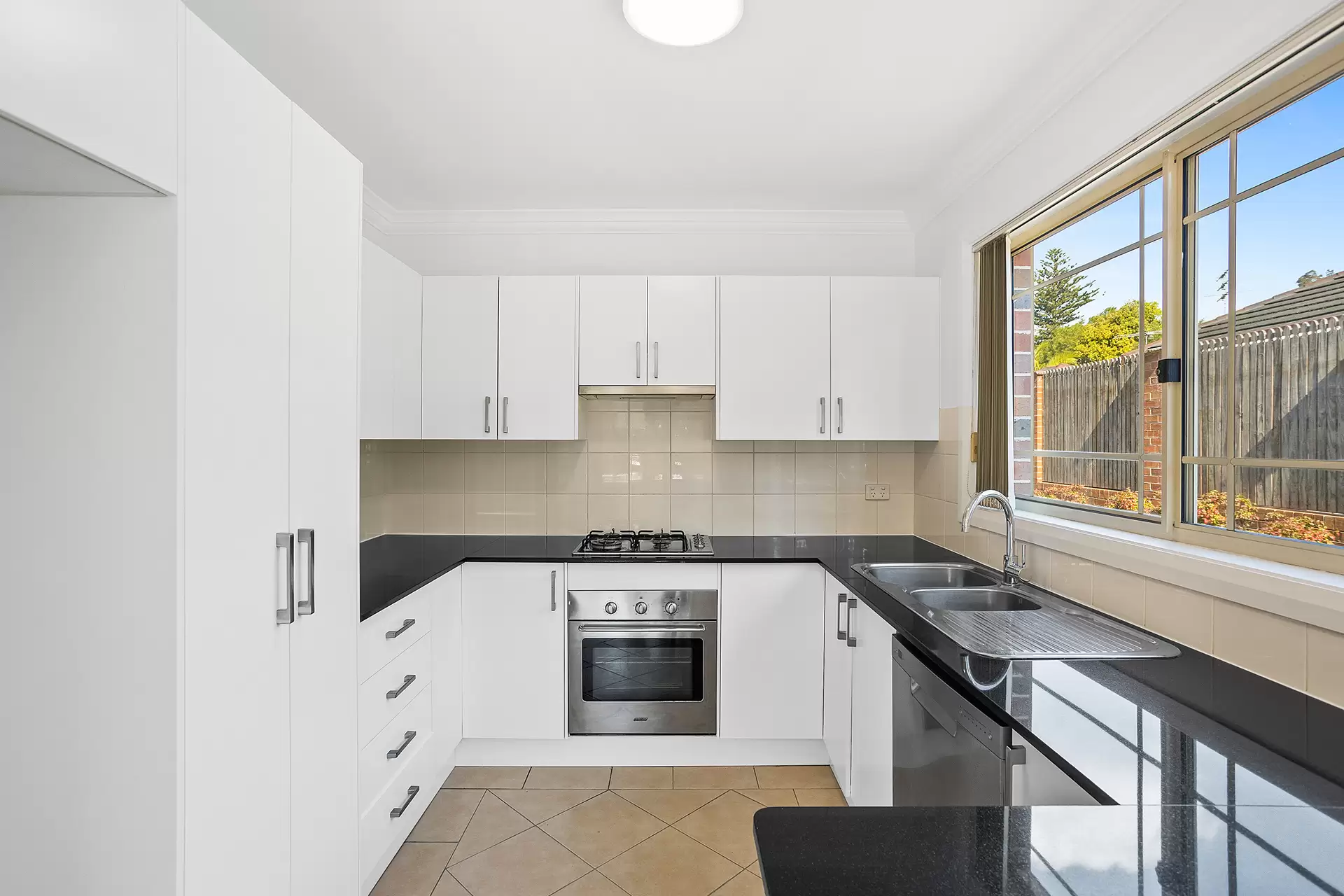 9/13a Organs Road, Bulli Sold by Laurence Morgan Real Estate - image 4