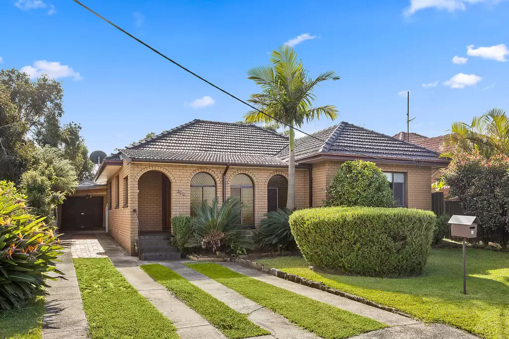 230 Rothery Street, Corrimal Sold by Laurence Morgan Real Estate