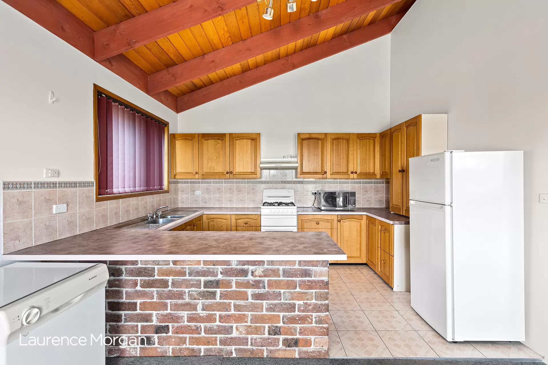 2/22 Spring Street, Mount Keira Sold by Laurence Morgan Real Estate - image 4