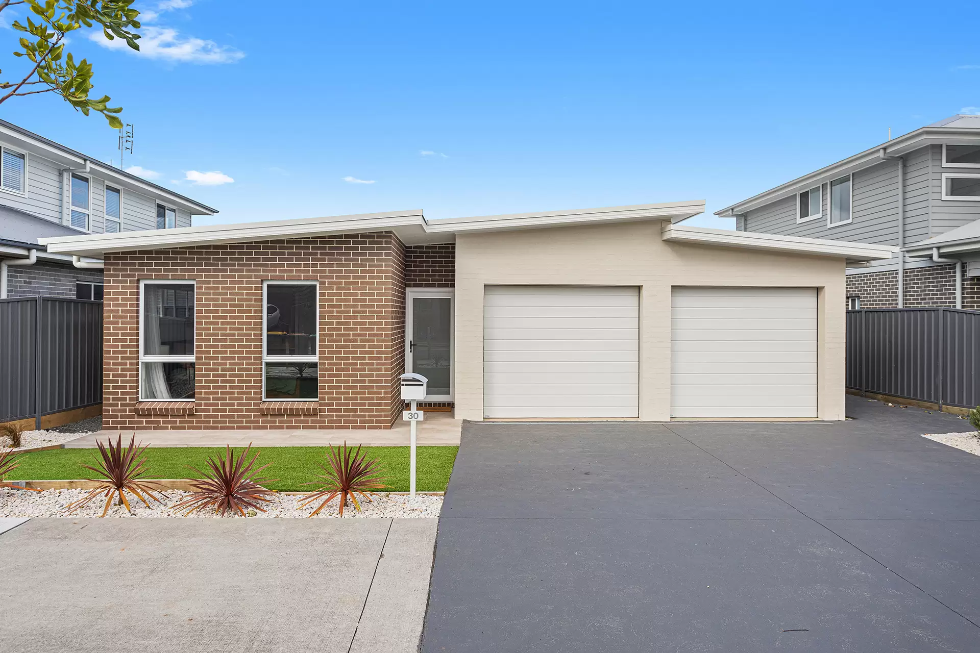 Kembla Grange Leased by Laurence Morgan Real Estate - image 1