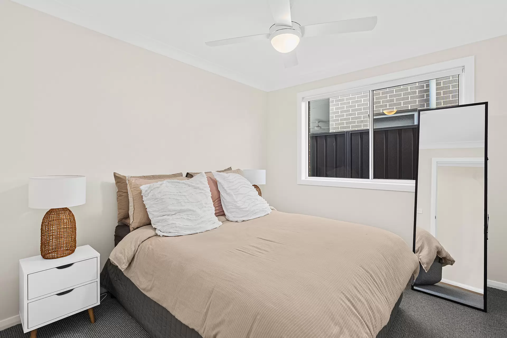 Kembla Grange Leased by Laurence Morgan Real Estate - image 2