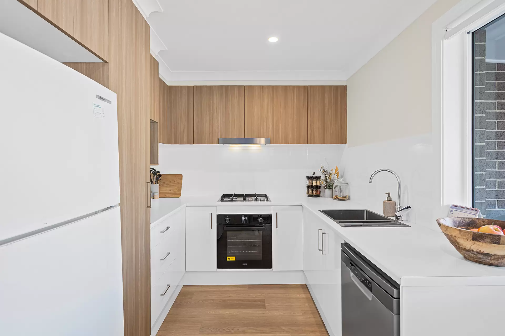 Kembla Grange Leased by Laurence Morgan Real Estate - image 3