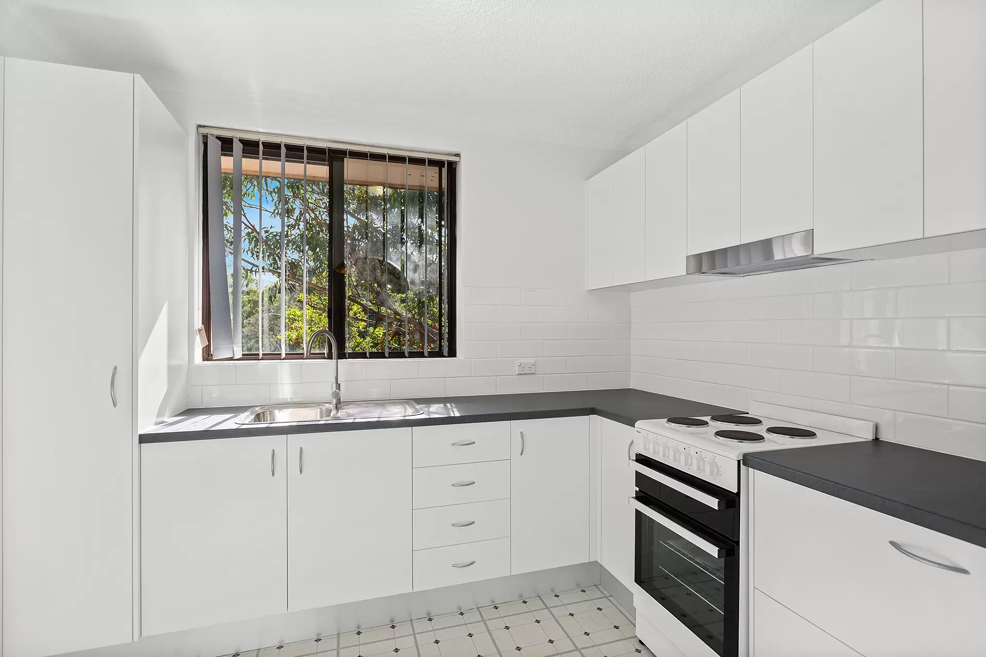 Wollongong Leased by Laurence Morgan Real Estate - image 3