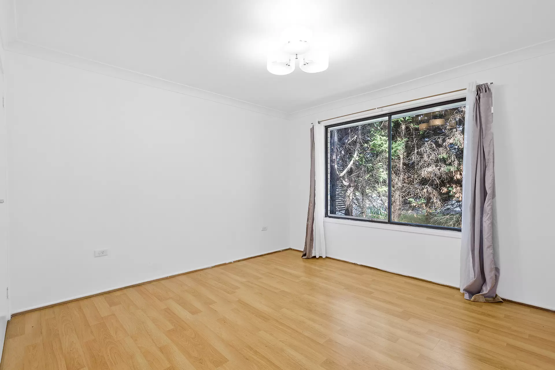 East Corrimal Leased by Laurence Morgan Real Estate - image 2