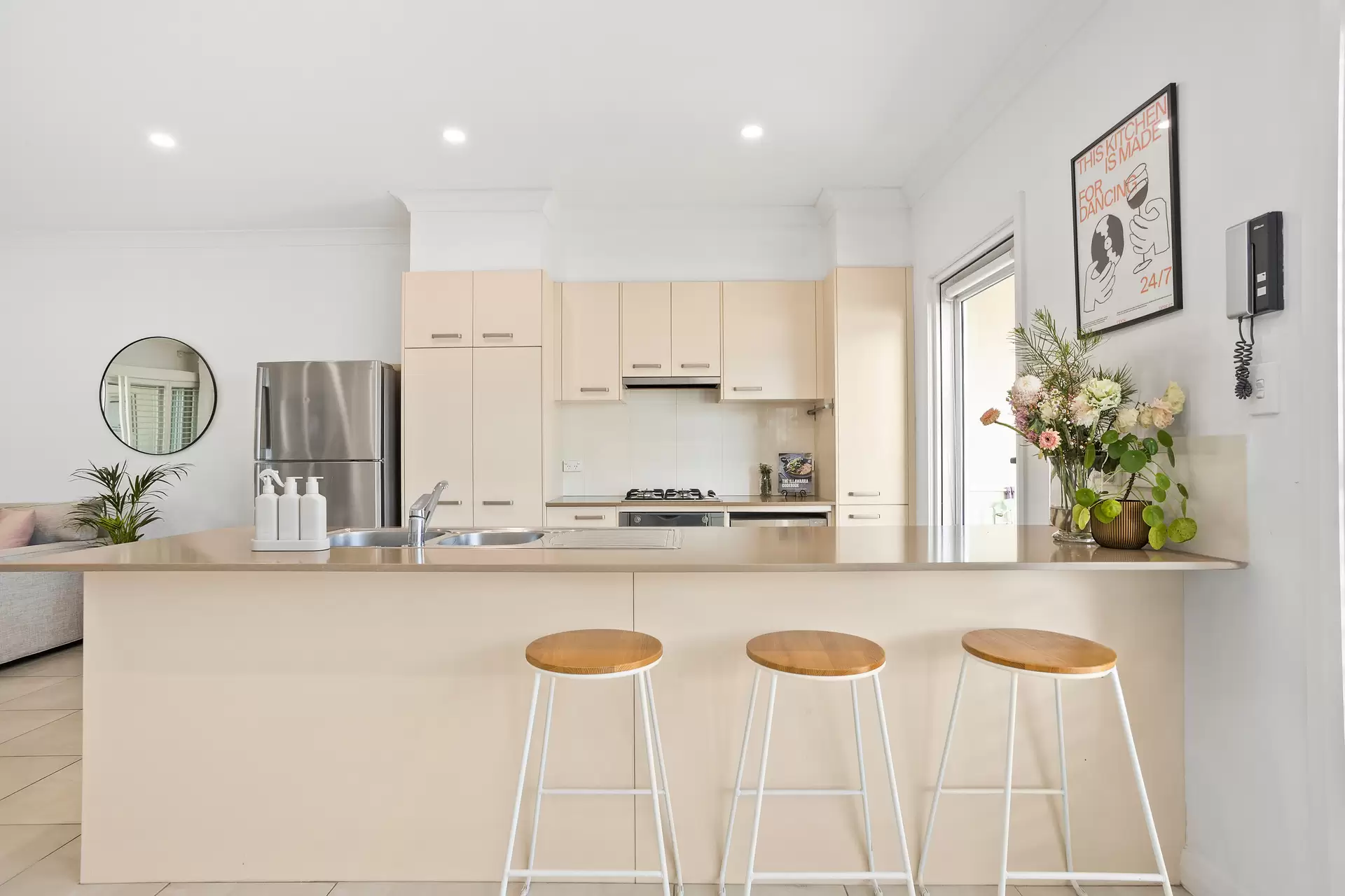 6/5-7 Kirton Road, Bellambi Sold by Laurence Morgan Real Estate - image 3