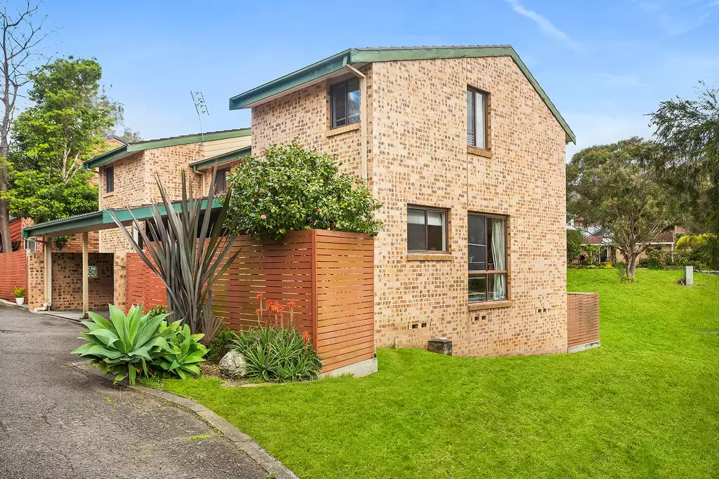 4/33 Tarrant Avenue, Kiama Downs Sold by Laurence Morgan Real Estate
